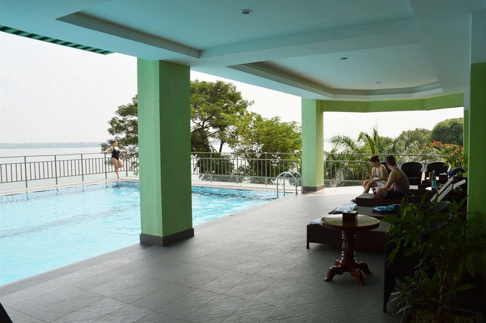 High Sky Hotel Phnom Penh Exterior photo